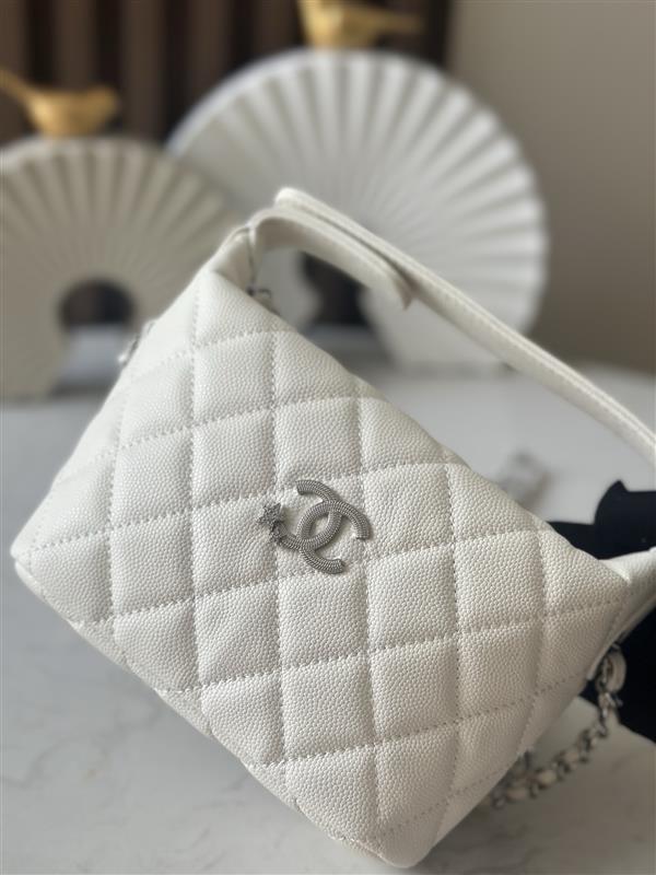 2026127214533823 550